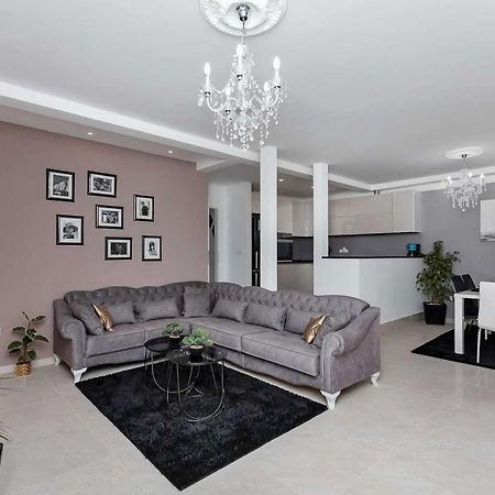 Luxurious Apartment Nino Makarska Kültér fotó