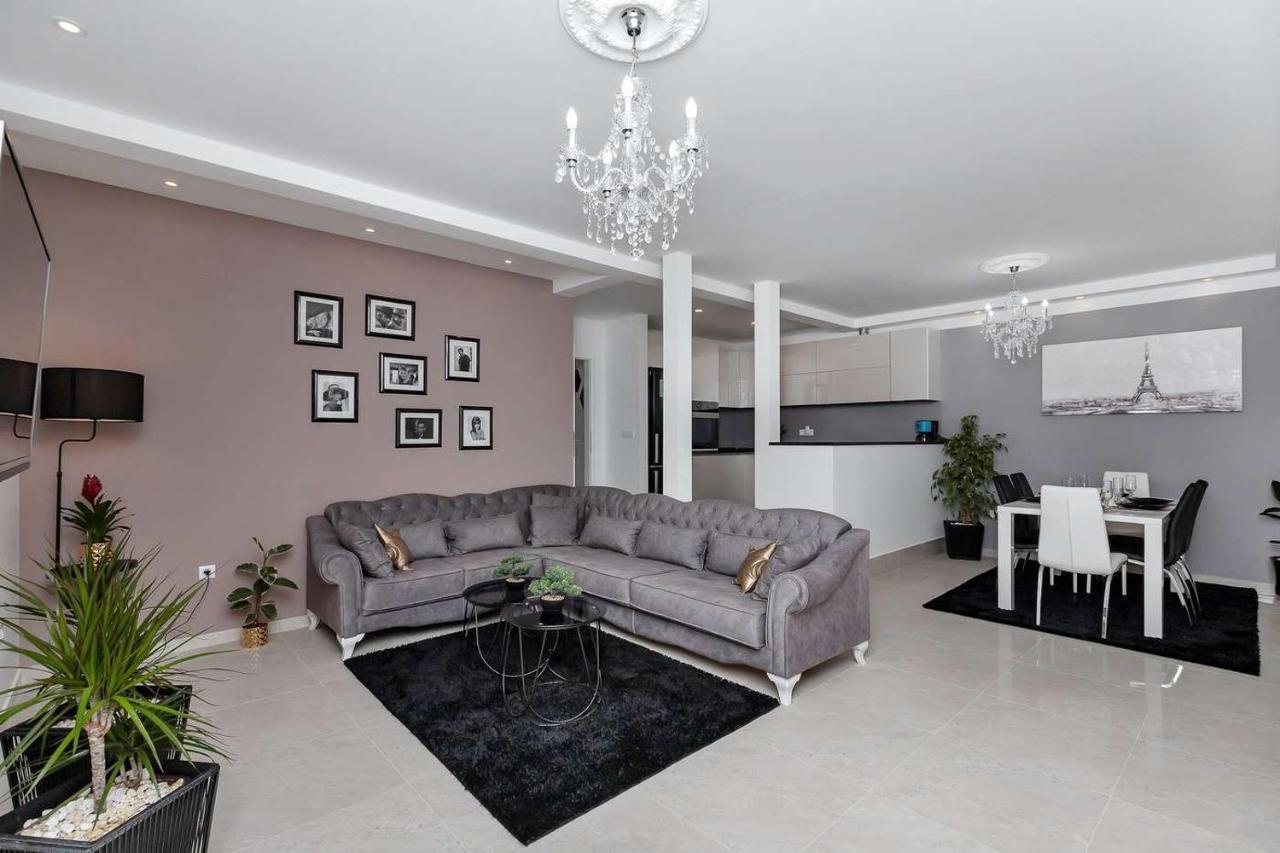 Luxurious Apartment Nino Makarska Kültér fotó