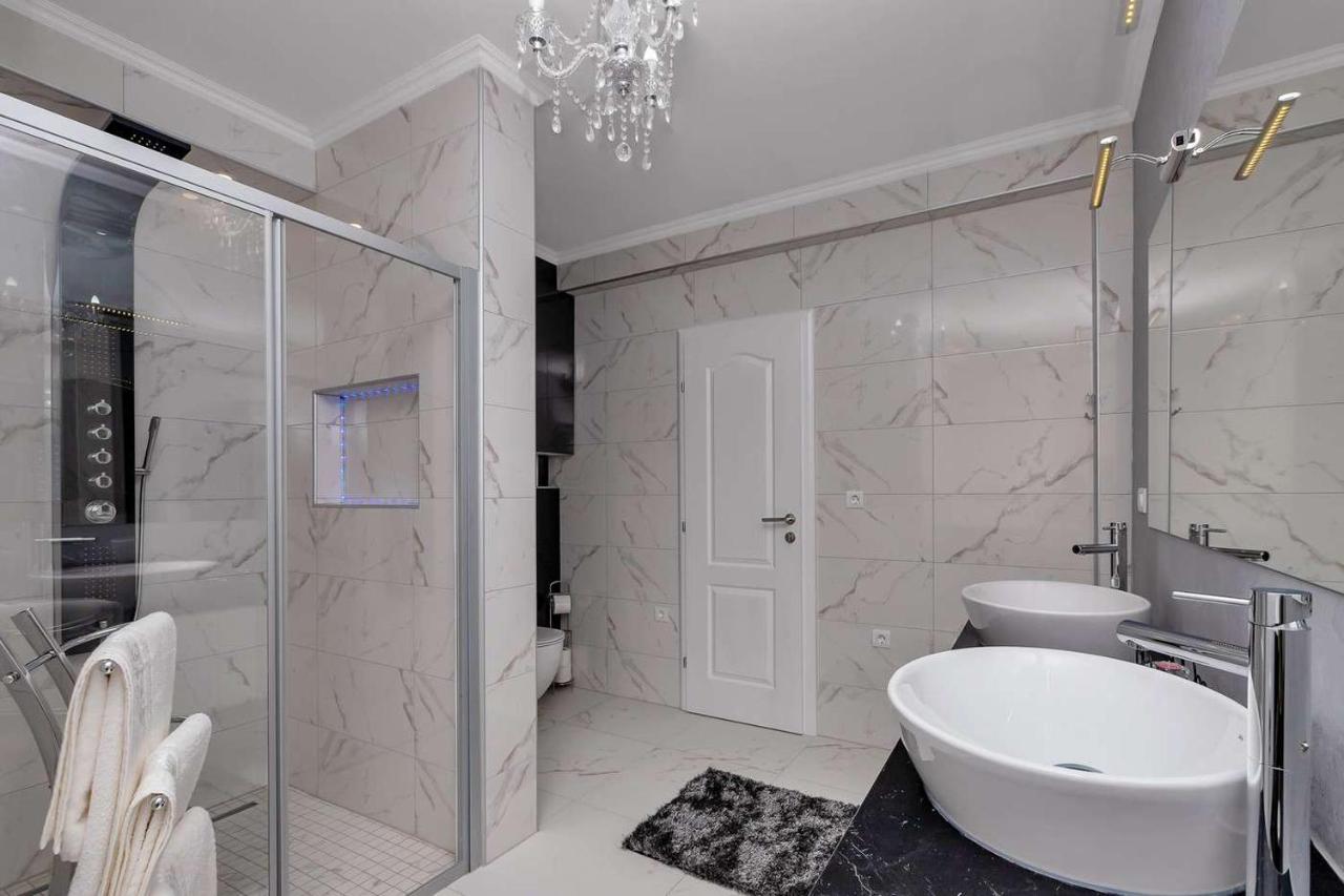 Luxurious Apartment Nino Makarska Kültér fotó