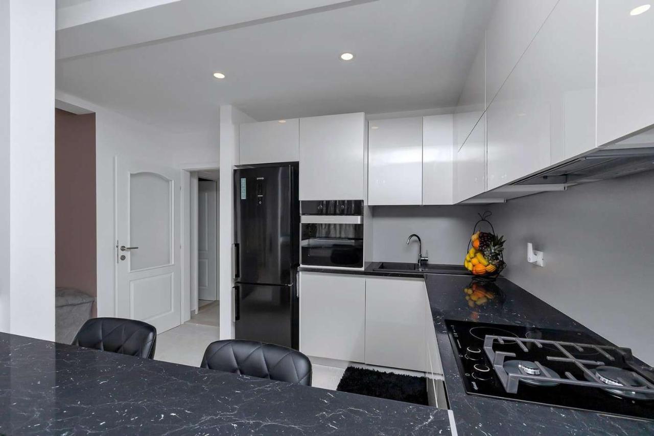 Luxurious Apartment Nino Makarska Kültér fotó